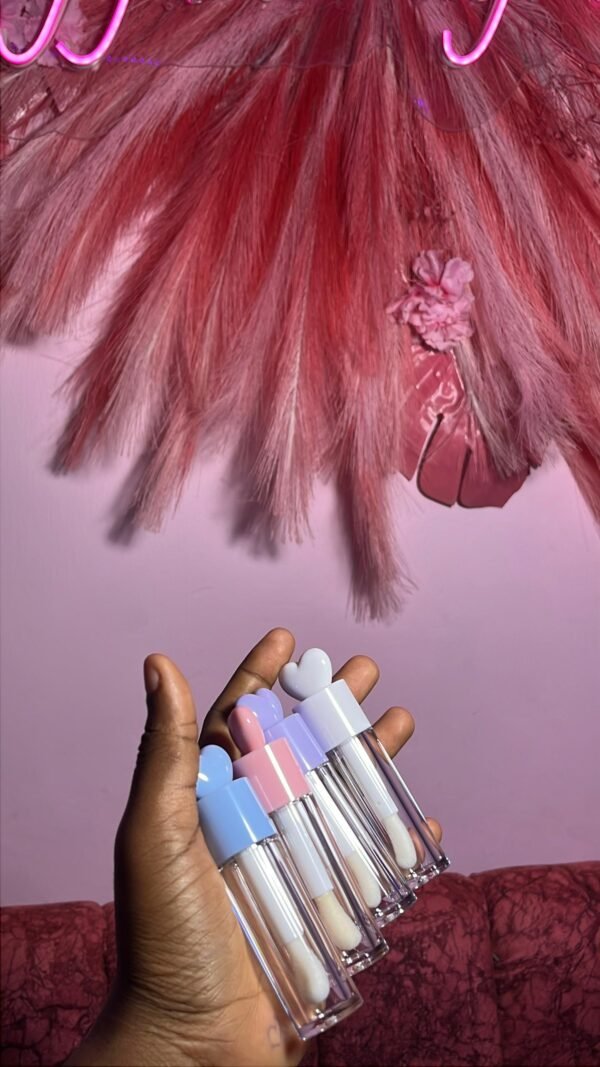 3490be2d-536d-415c-b2df-09d0a084ba76 Heart Shaped Tubes (6ml)