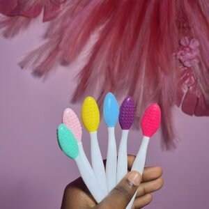 fe459e7b-f340-4066-bc30-23deeba0ae9e Lip Brushes